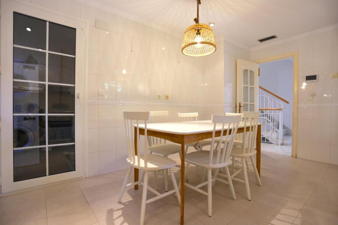 Вилла Parque Clavero Beach & City Premium House Малага Экстерьер фото