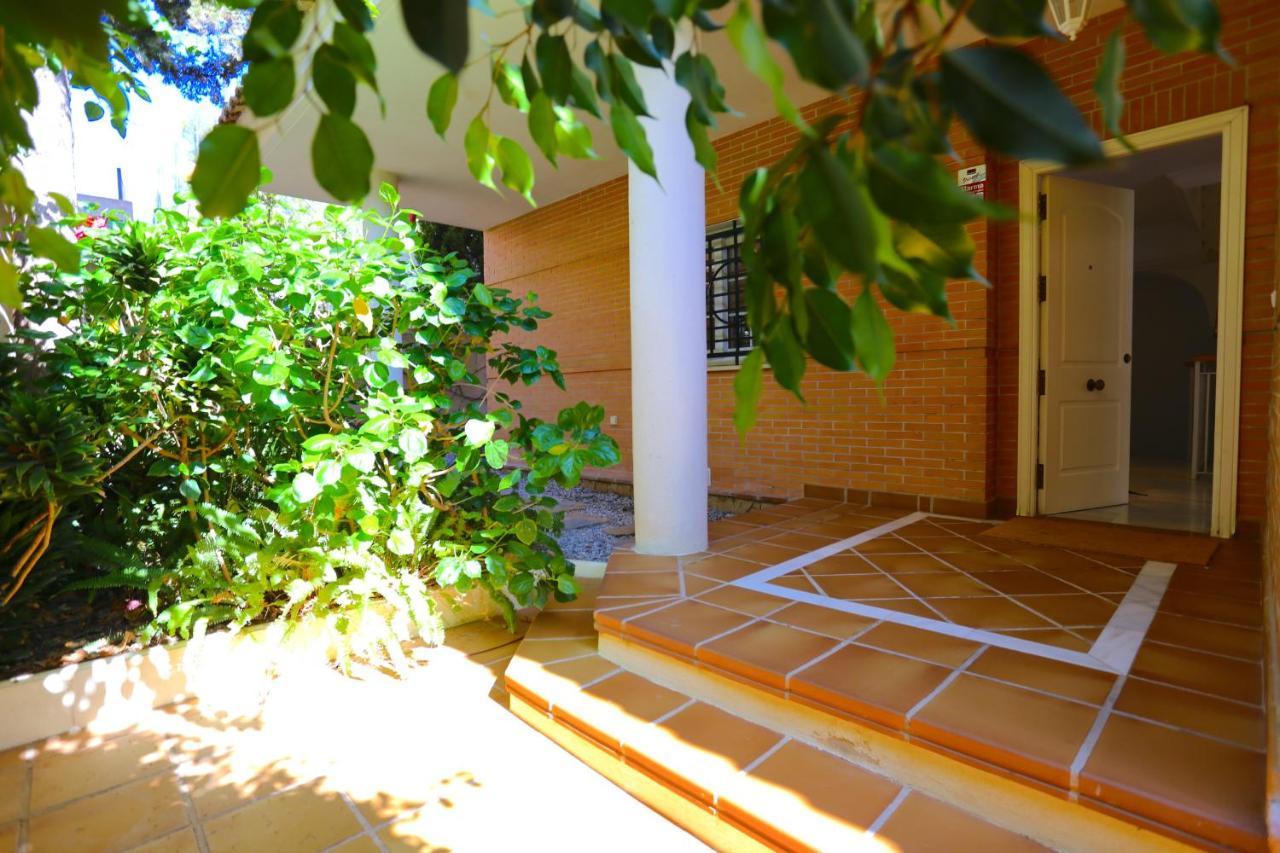 Вилла Parque Clavero Beach & City Premium House Малага Экстерьер фото